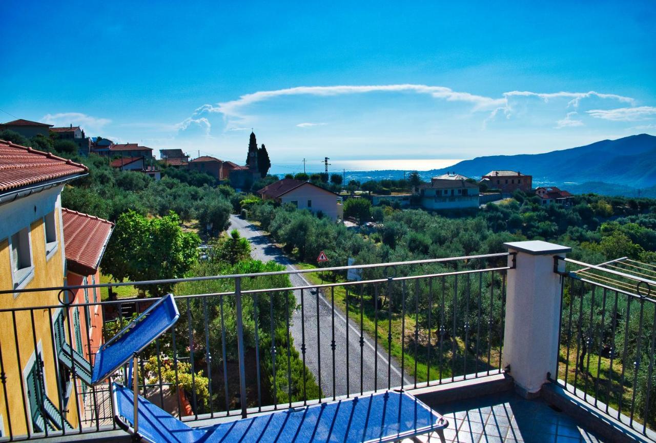 Casa Di Claudia Daire Arnasco Dış mekan fotoğraf